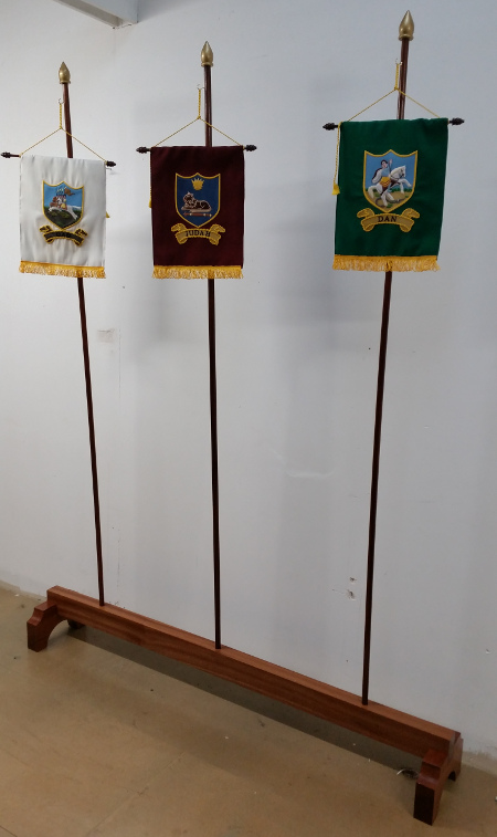 Royal Arch Tribal Banner Stands for Poles - Click Image to Close